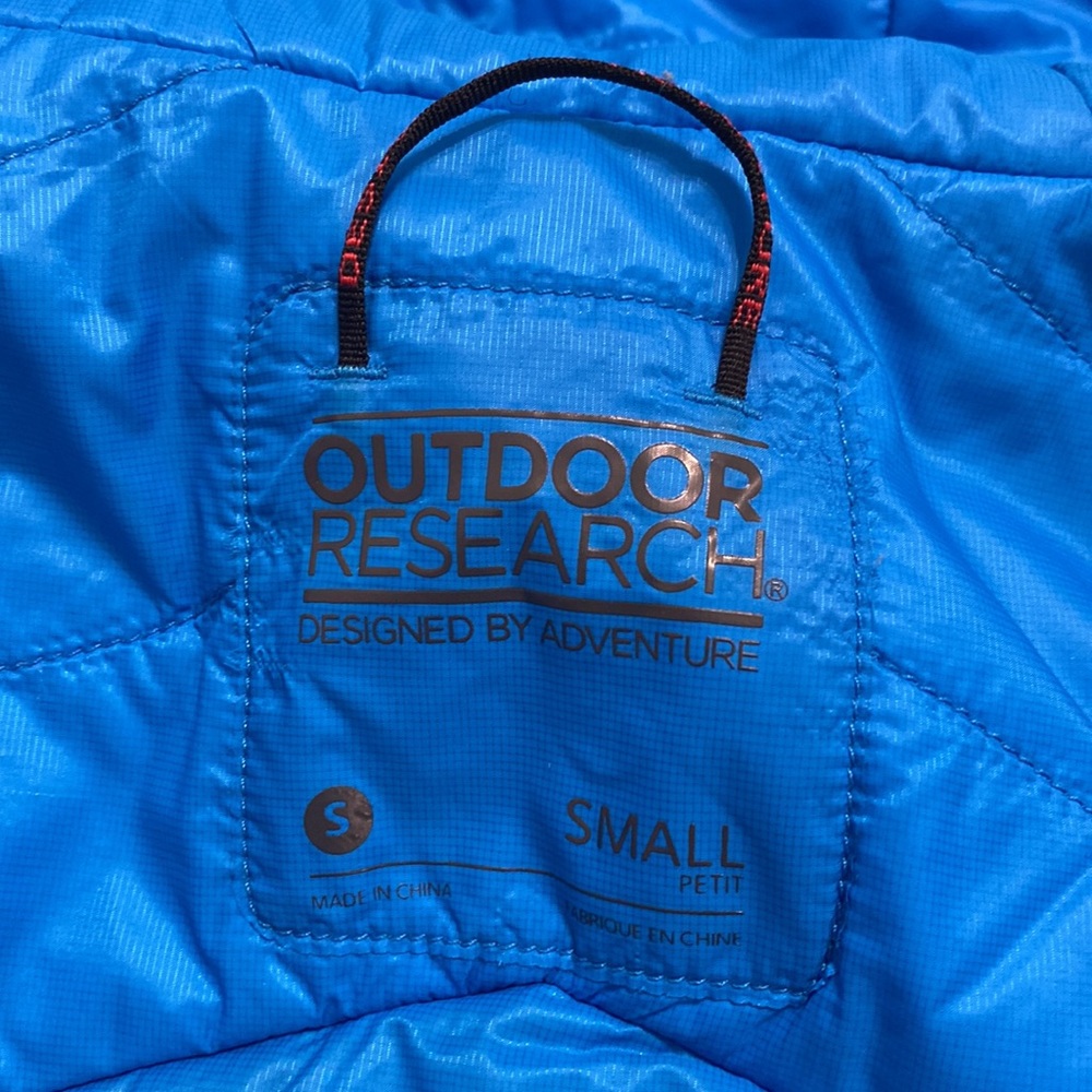 Outdoor Research Women's Diode Hooded Down Jacket - Picture 8 of 14